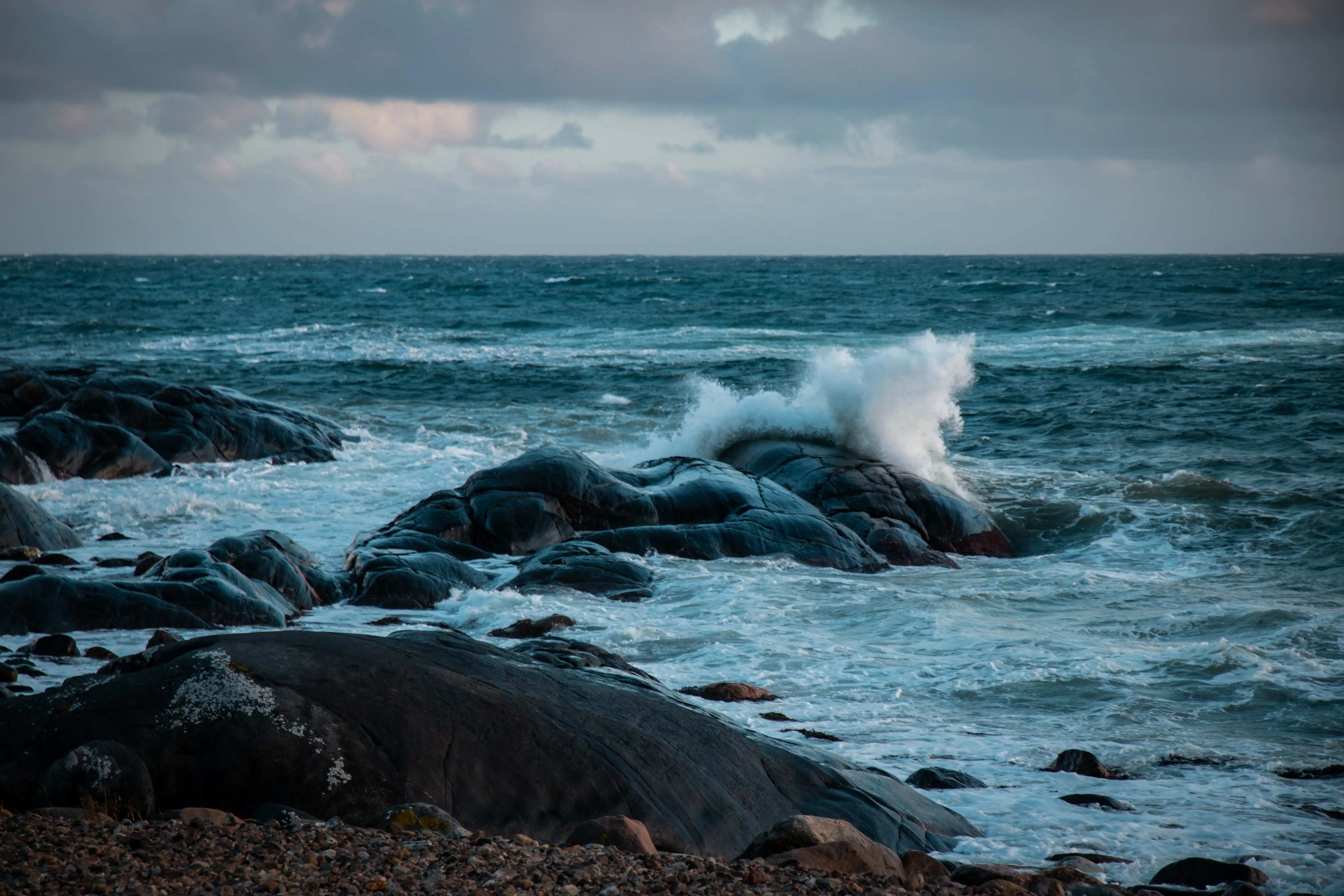 Fund Platforms Risk - a stormy sea